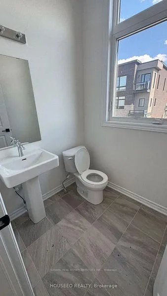 Photo 10 of 103 Inverary Crescent, Vaughan, Elder Mills — HOMEH