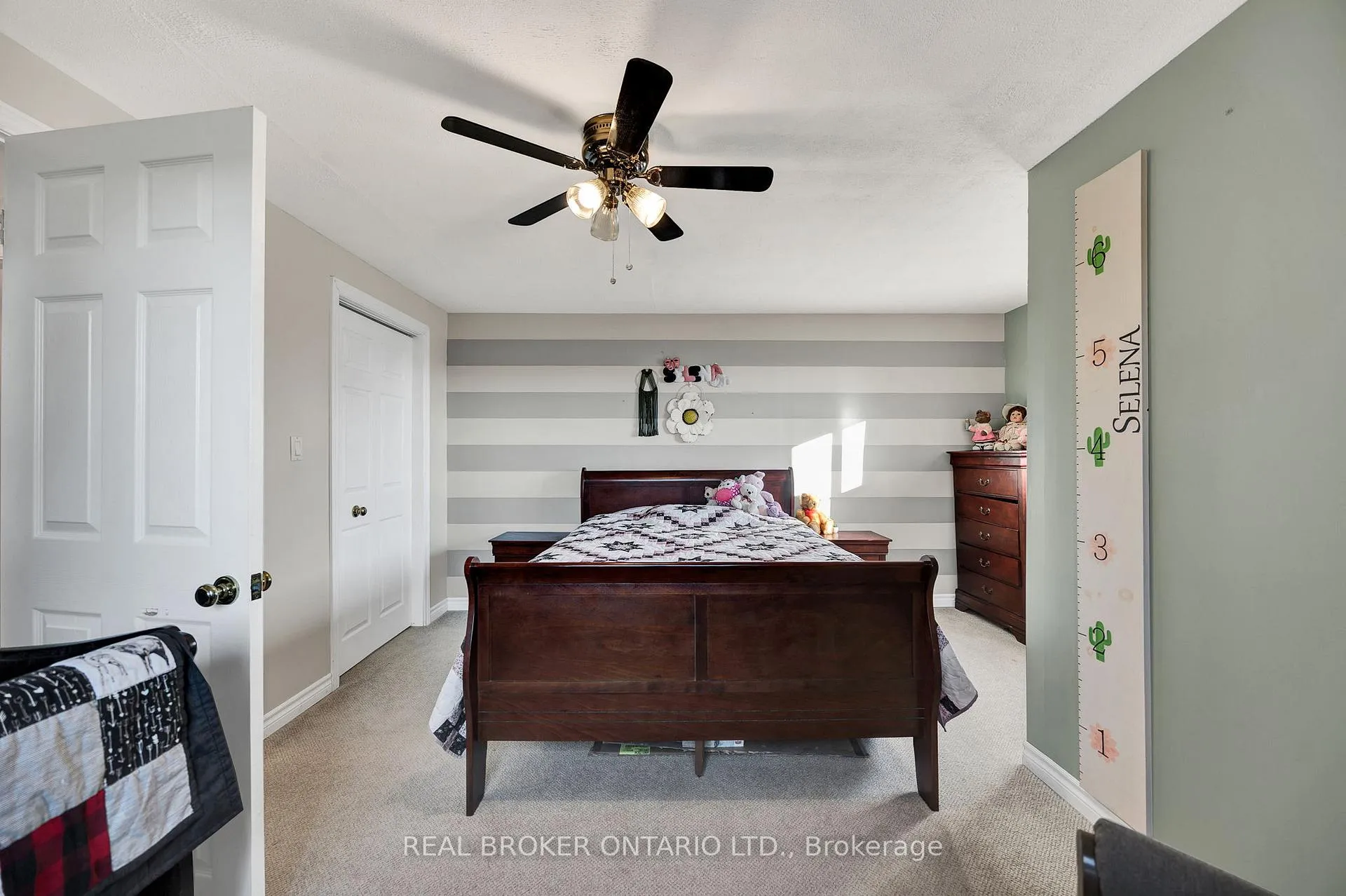 Photo 19 of 3766 Lobsinger Line, Wellesley — HOMEH