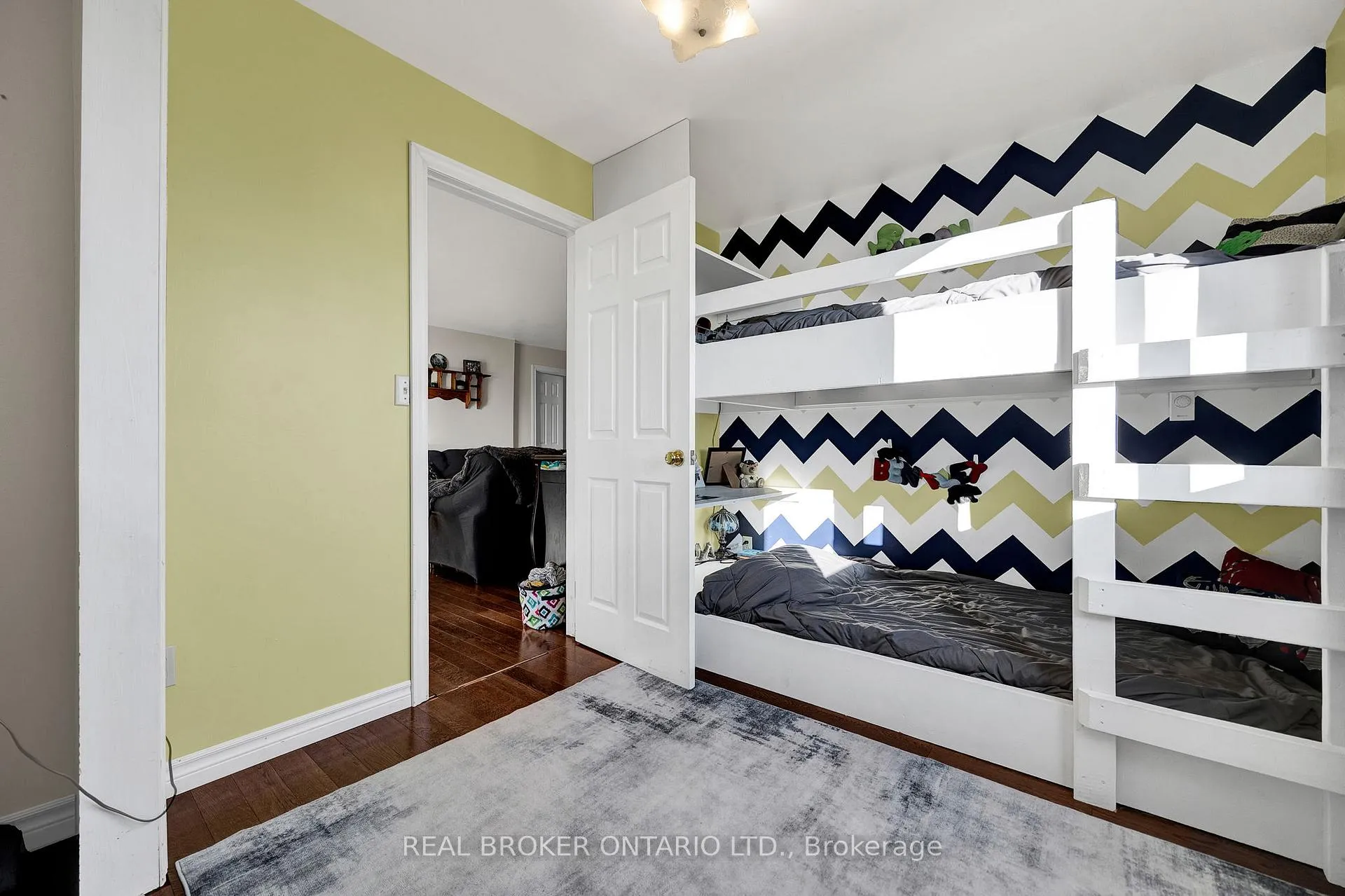 Photo 21 of 3766 Lobsinger Line, Wellesley — HOMEH