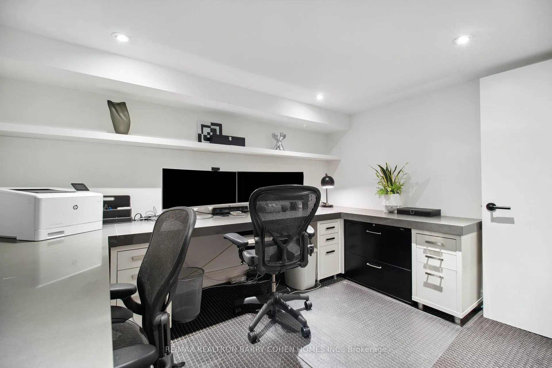 Photo 30 of 84 Brookview Drive, Toronto, Englemount-Lawrence — HOMEH