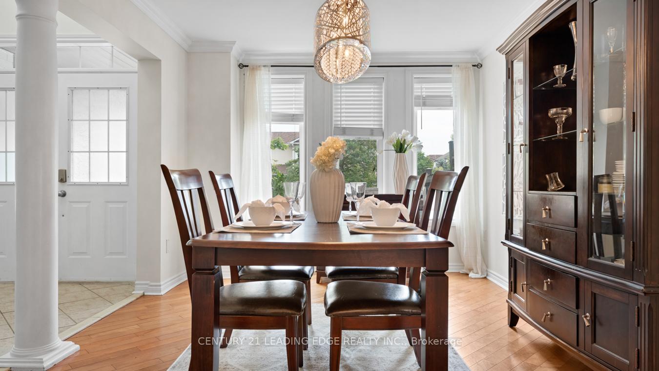Photo 9 of 1 Woolner Lane, Clarington, Bowmanville — HOMEH