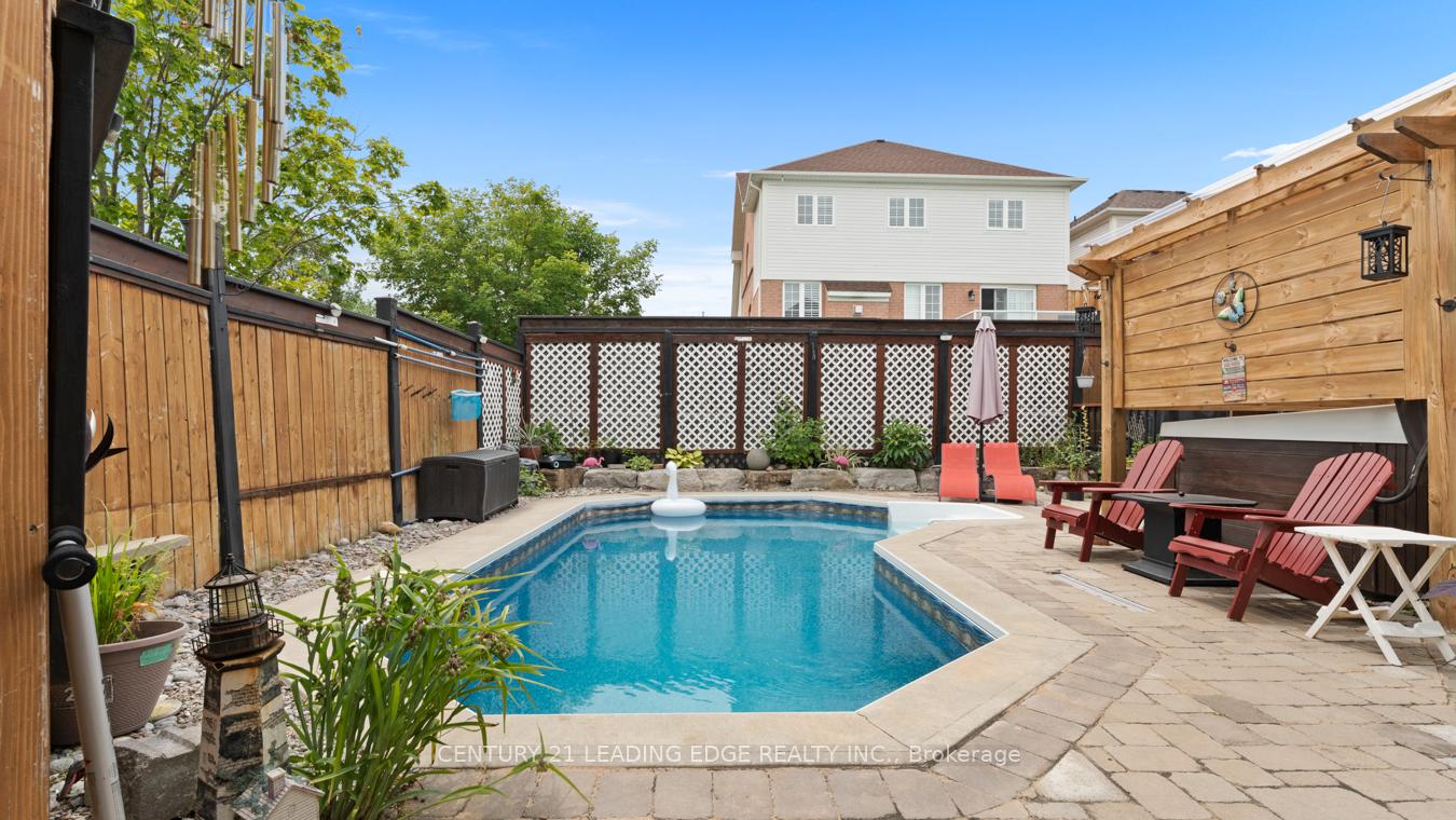Photo 45 of 1 Woolner Lane, Clarington, Bowmanville — HOMEH