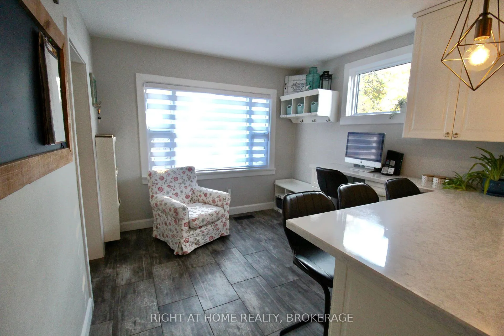 Photo 10 of 7 Cedardale Avenue, St. Catharines, Secord Woods — HOMEH