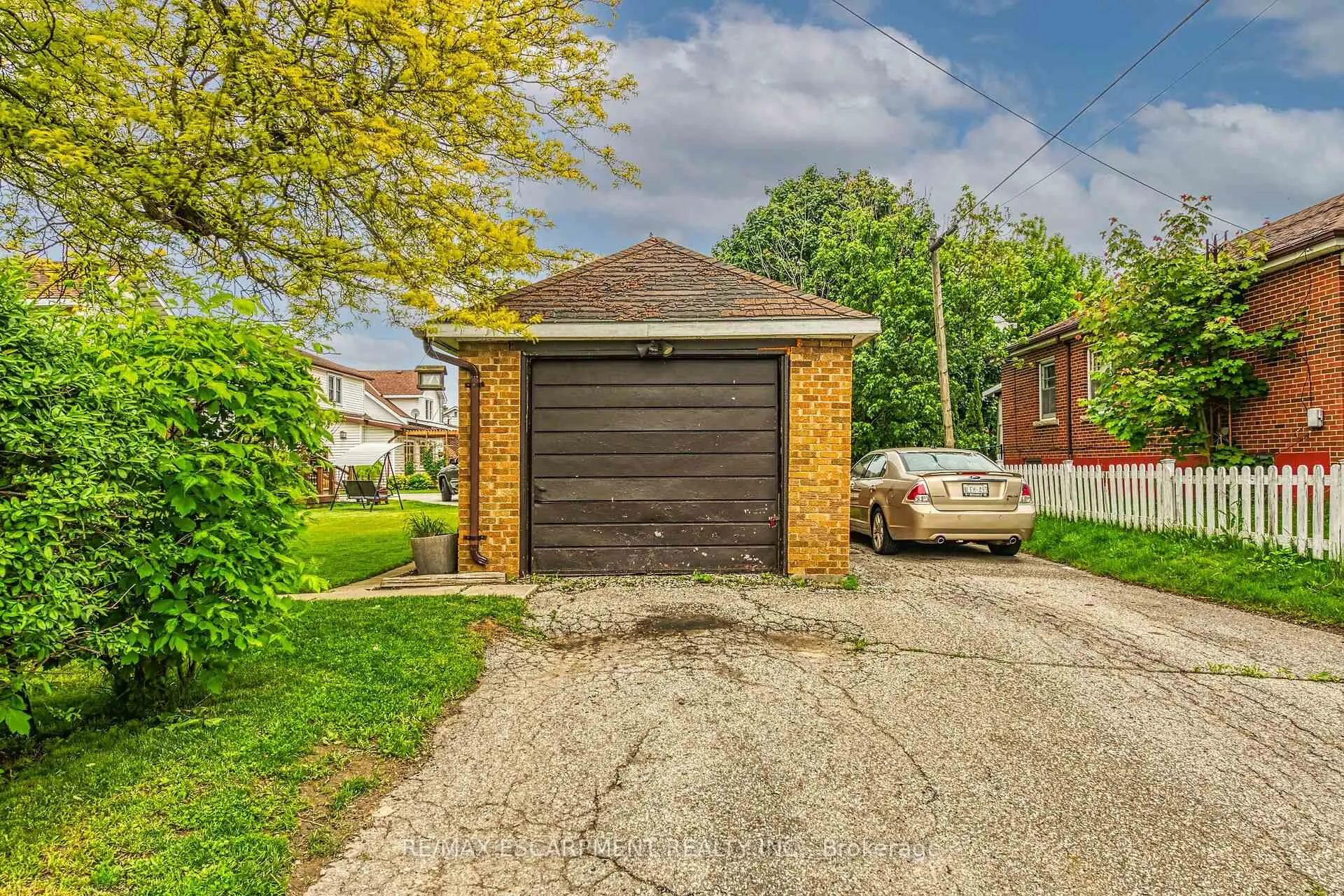 Photo 38 of 14 Sherring Street N, Haldimand — HOMEH