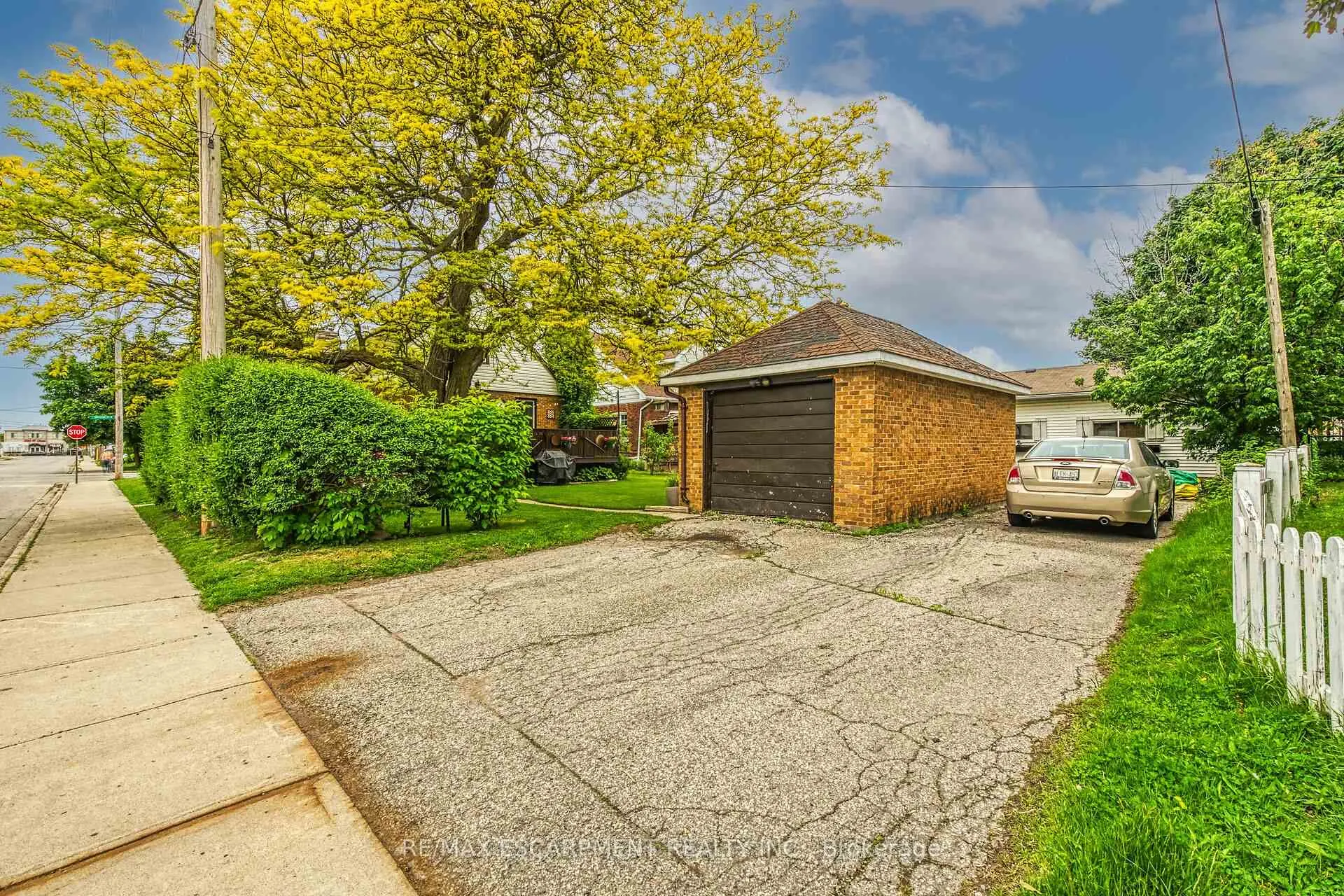 Photo 39 of 14 Sherring Street N, Haldimand — HOMEH