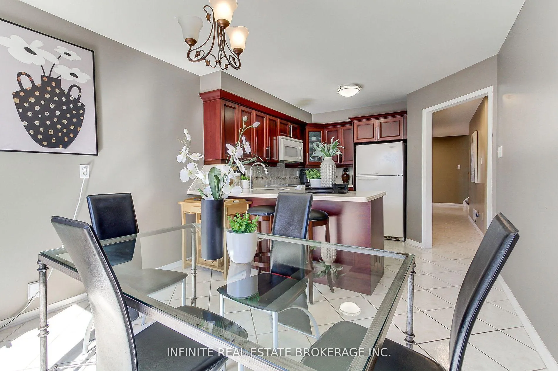 Photo 10 of 70 sable Crescent, Whitby, Rolling Acres — HOMEH