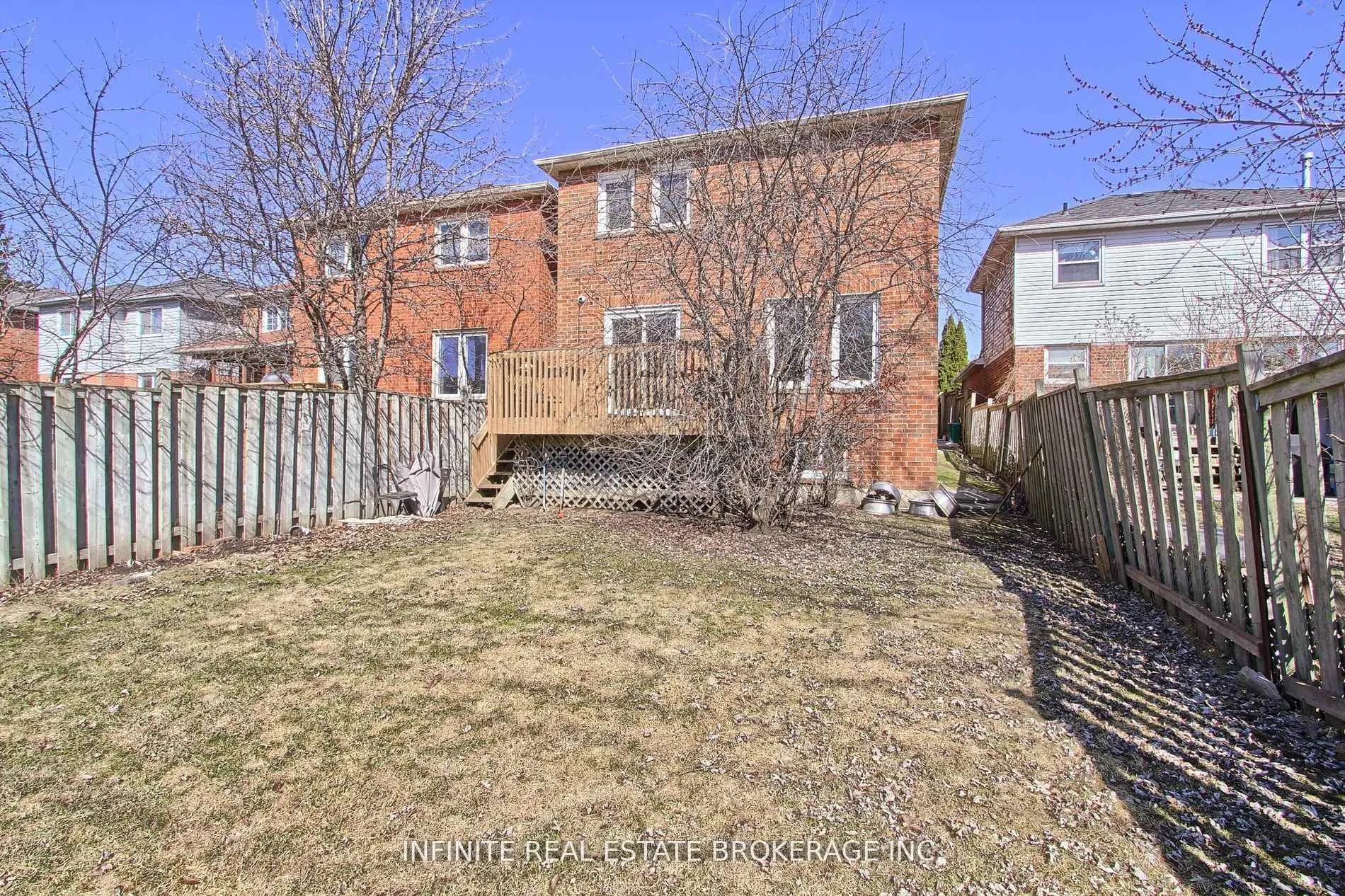 Photo 46 of 70 sable Crescent, Whitby, Rolling Acres — HOMEH