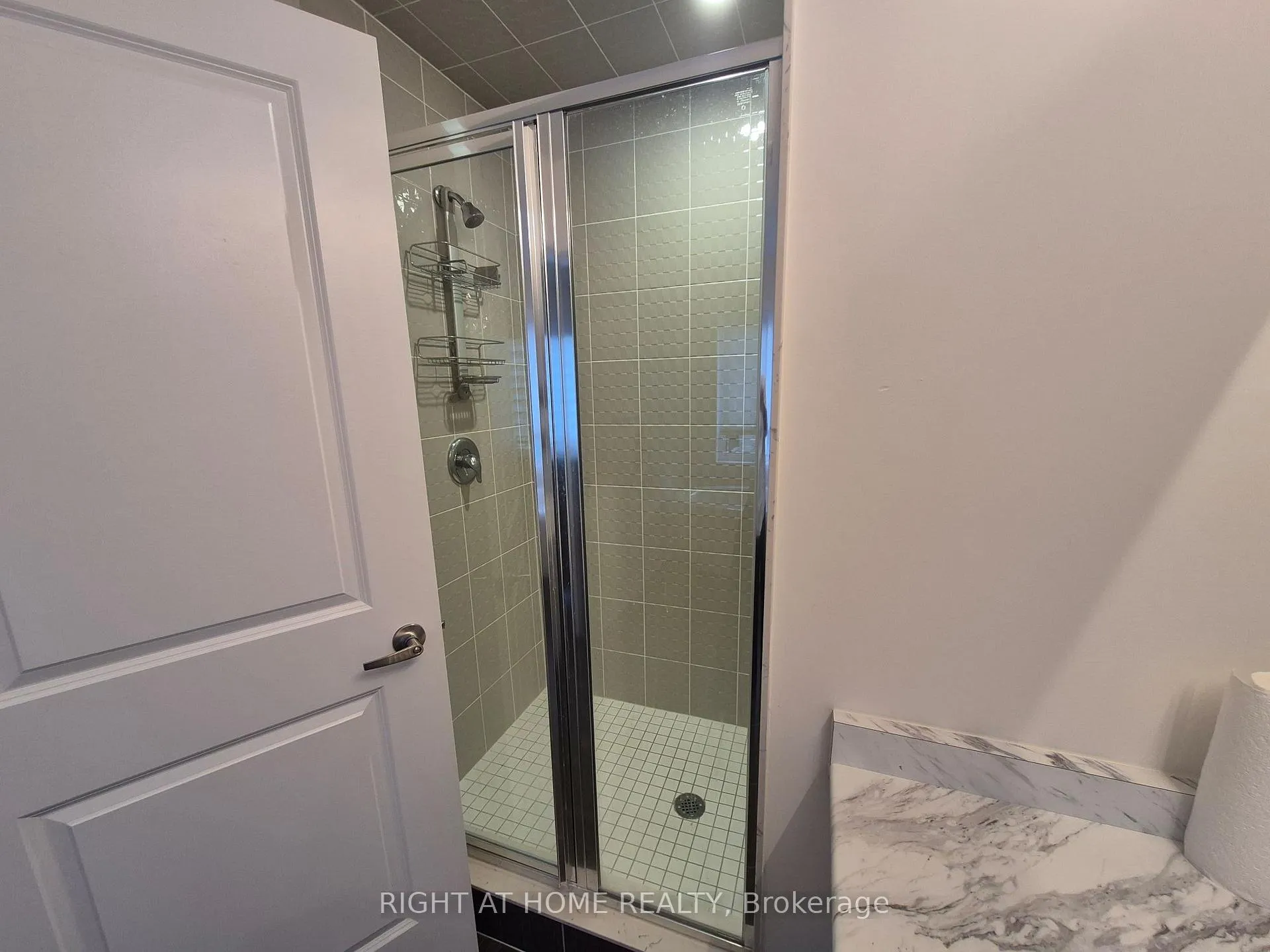 Photo 13 of 21 Coho Drive N, Whitby, Lynde Creek — HOMEH