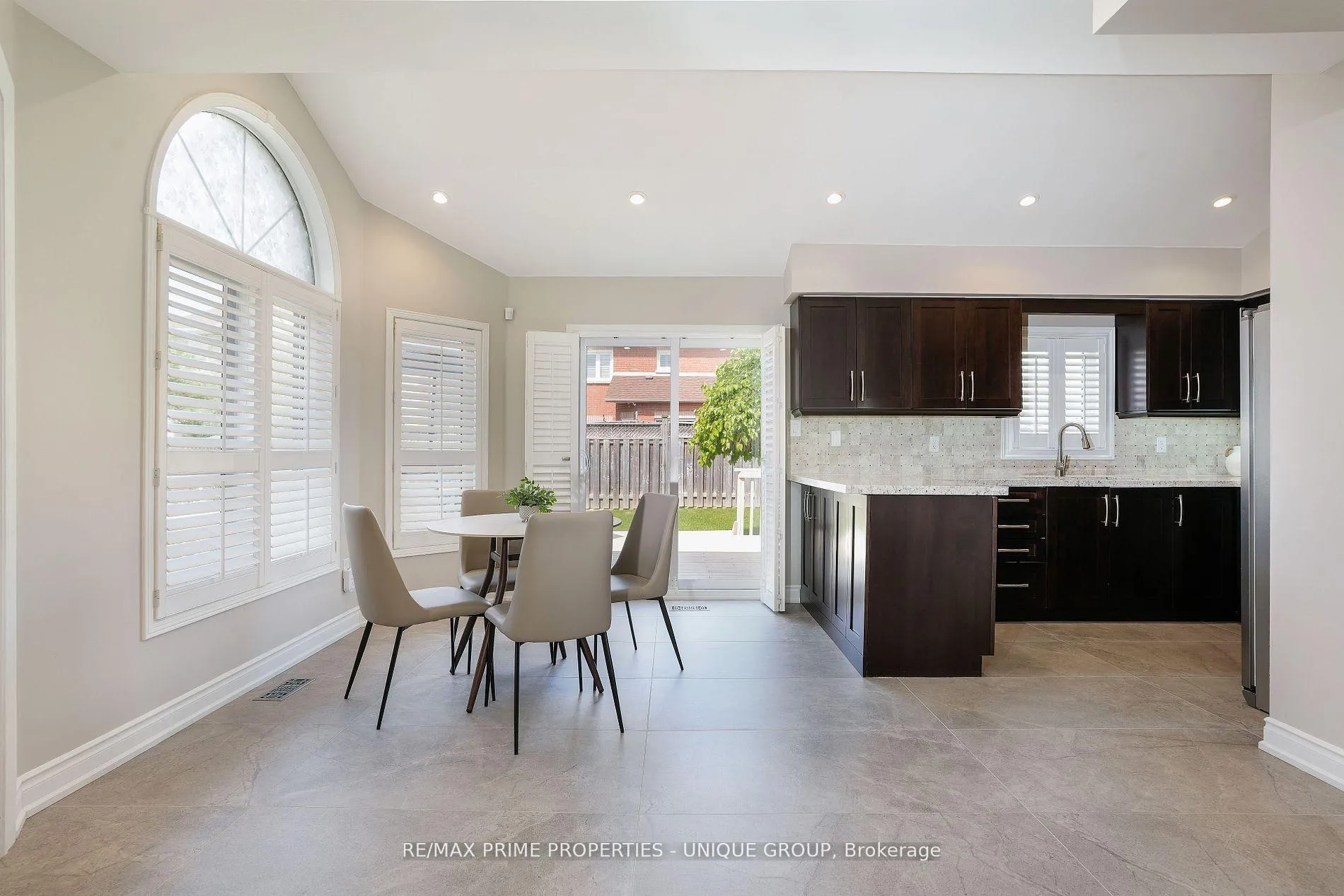 Photo 13 of 81 Deib Crescent, Markham, Milliken Mills East — HOMEH