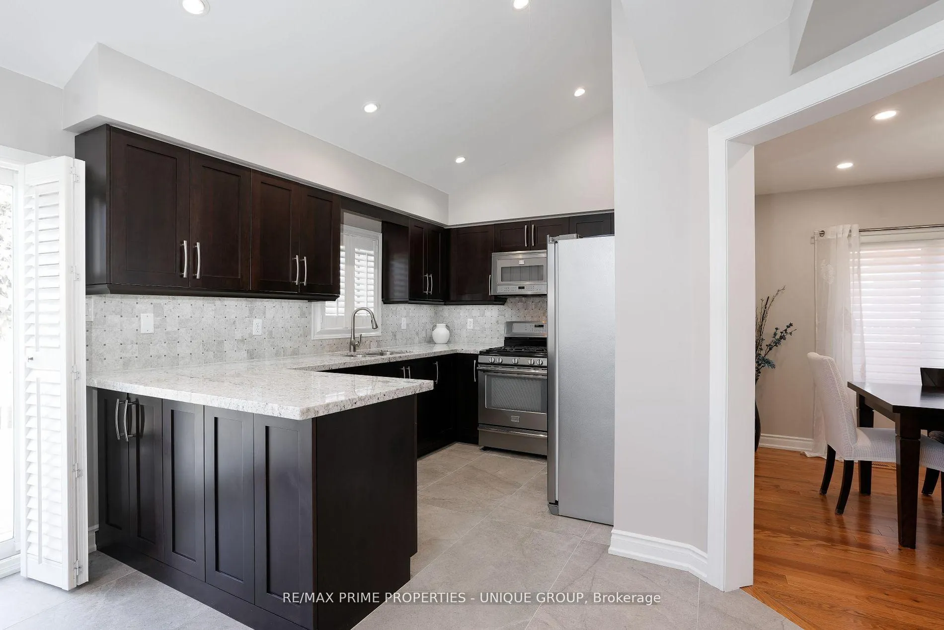 Photo 14 of 81 Deib Crescent, Markham, Milliken Mills East — HOMEH