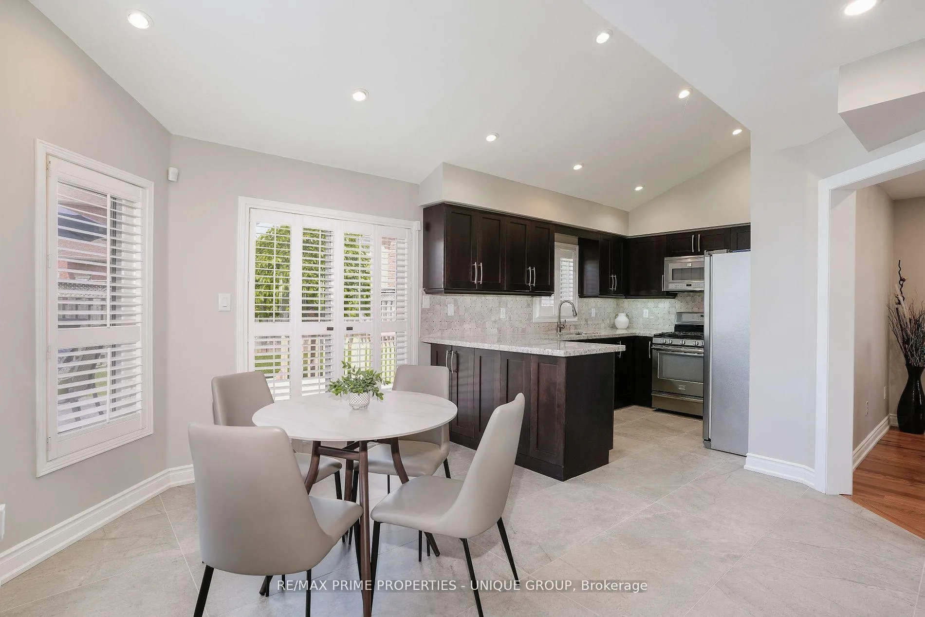 Photo 16 of 81 Deib Crescent, Markham, Milliken Mills East — HOMEH