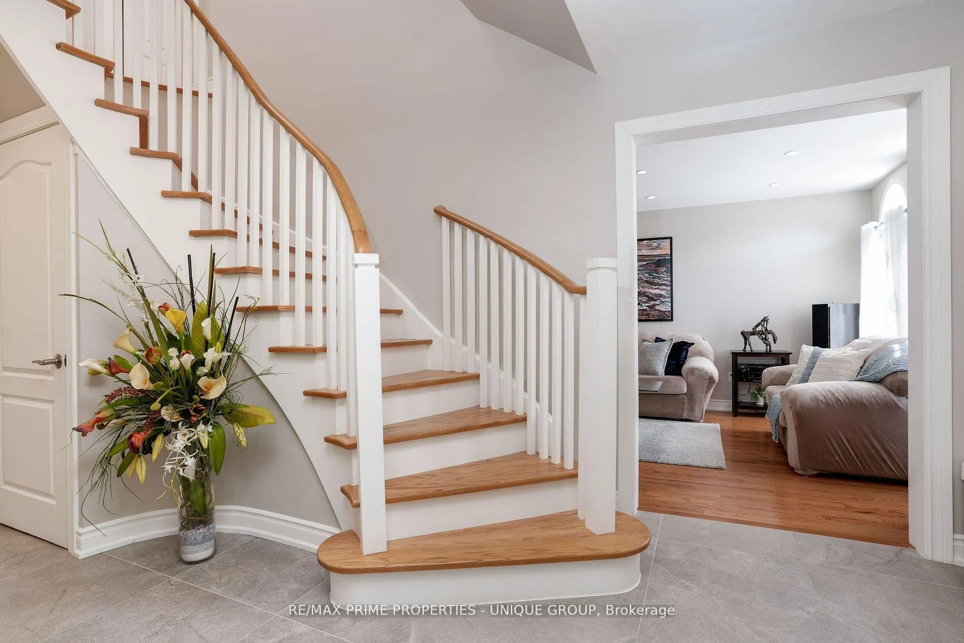 Photo 20 of 81 Deib Crescent, Markham, Milliken Mills East — HOMEH