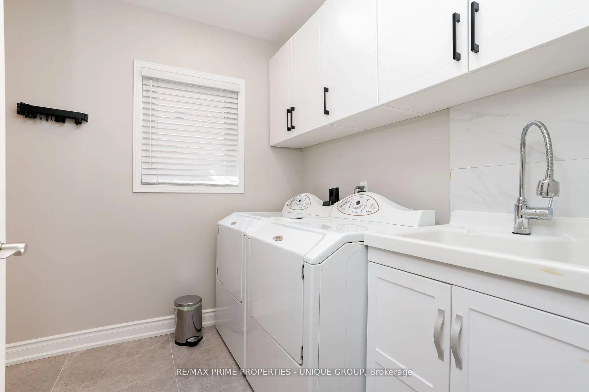Photo 34 of 81 Deib Crescent, Markham, Milliken Mills East — HOMEH