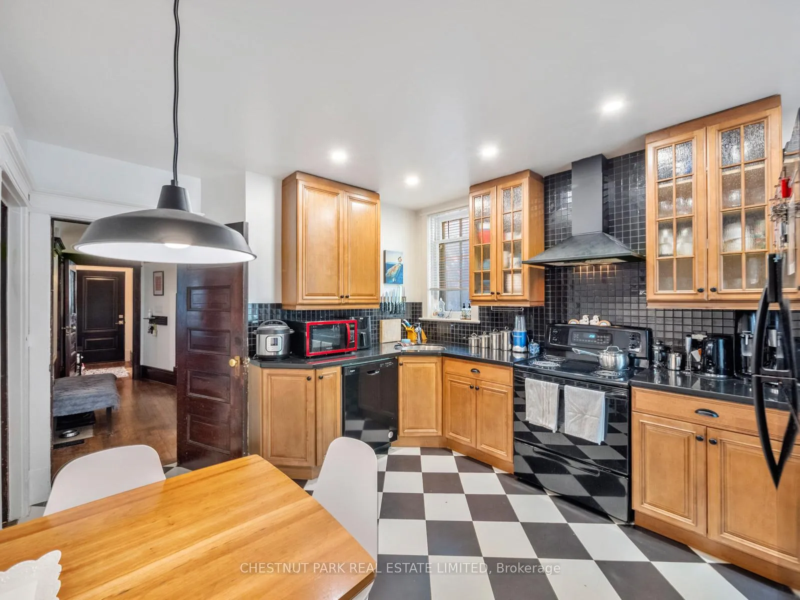 Photo 12 of 431 Broadview Avenue, Toronto, North Riverdale — HOMEH