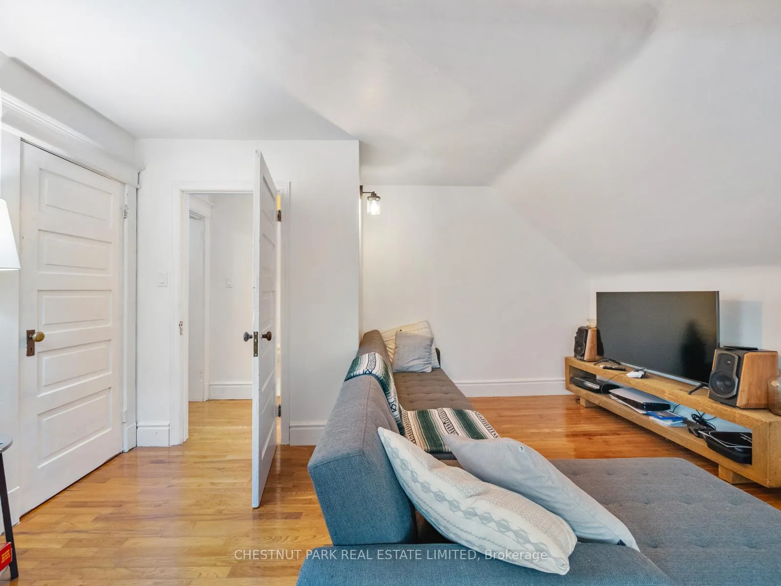 Photo 42 of 431 Broadview Avenue, Toronto, North Riverdale — HOMEH