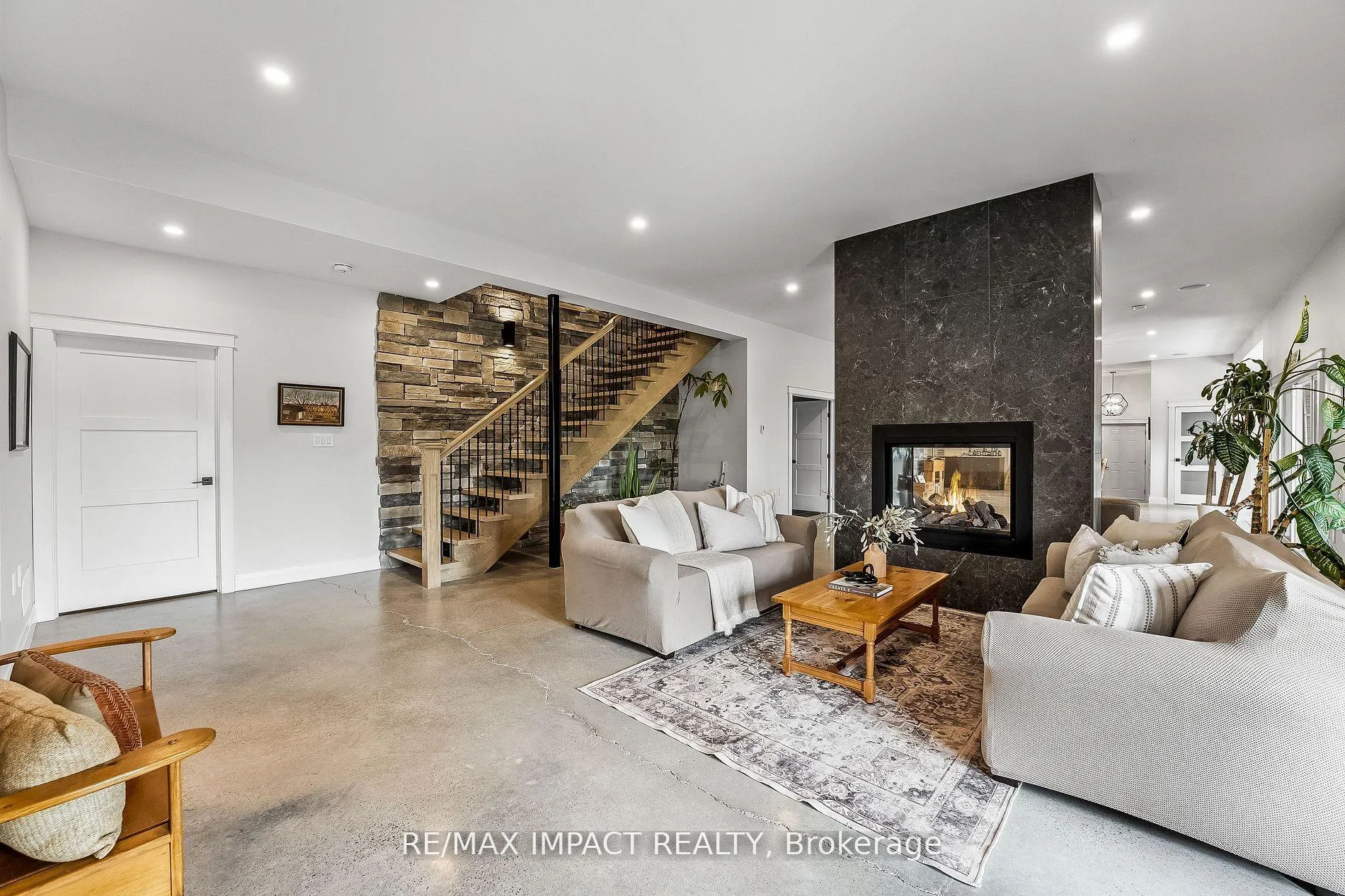 Photo 22 of 2132 Newtonville Road, Clarington, Rural Clarington — HOMEH