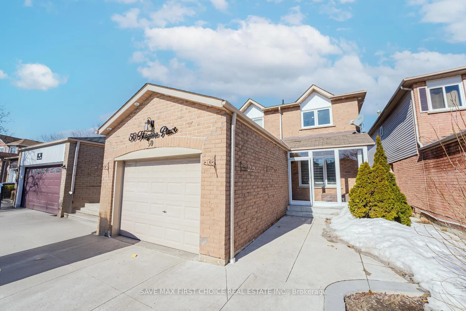 Photo 7 of 50 Niagara Place, Brampton, Westgate — HOMEH