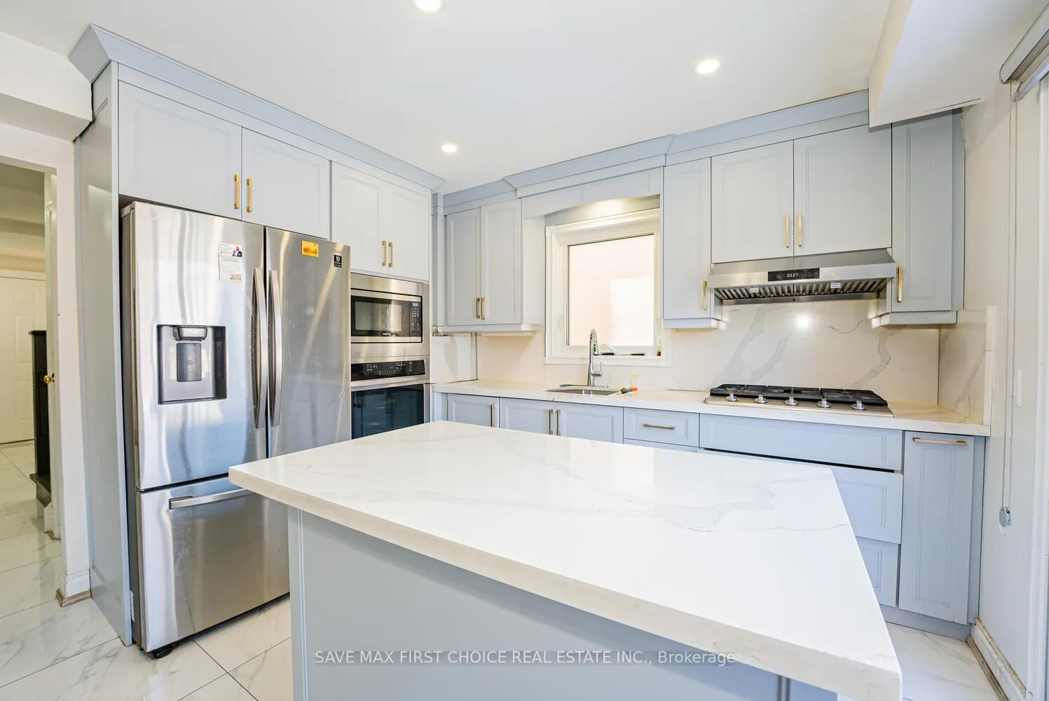 Photo 21 of 50 Niagara Place, Brampton, Westgate — HOMEH