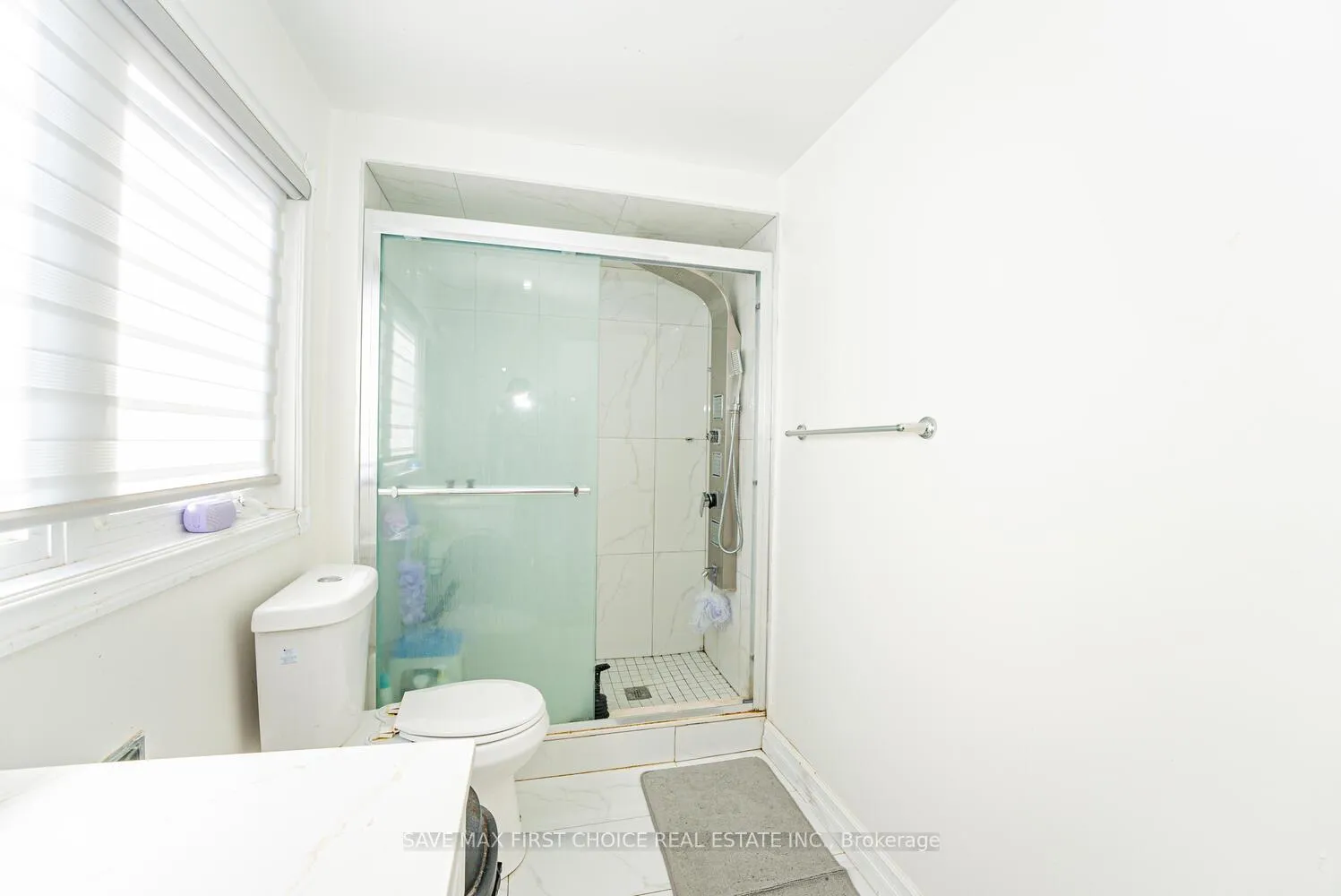 Photo 38 of 50 Niagara Place, Brampton, Westgate — HOMEH