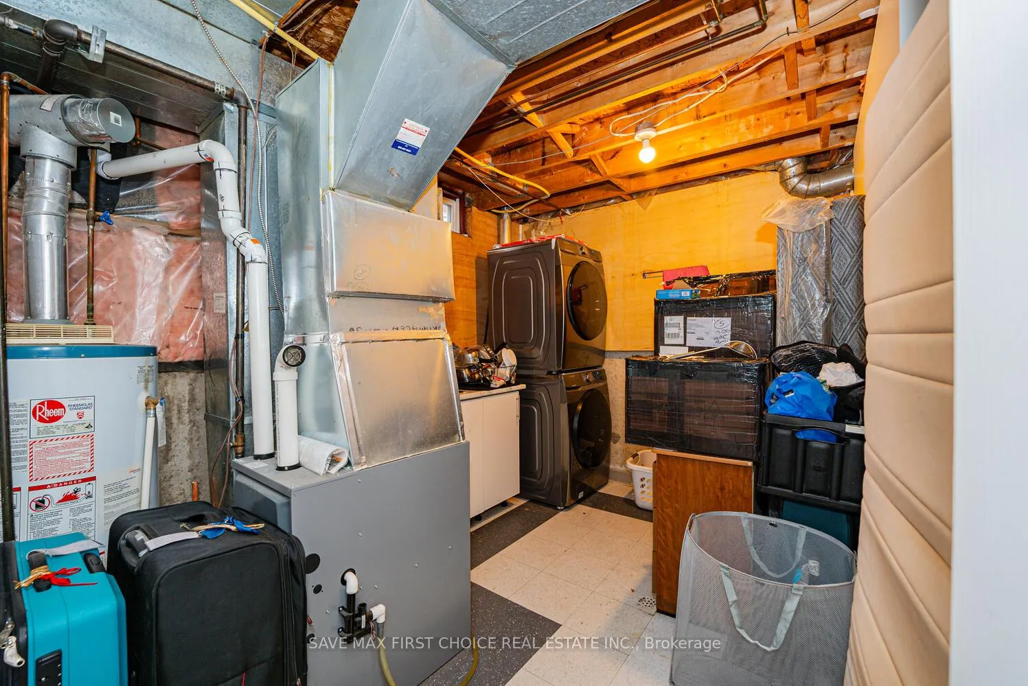 Photo 40 of 50 Niagara Place, Brampton, Westgate — HOMEH