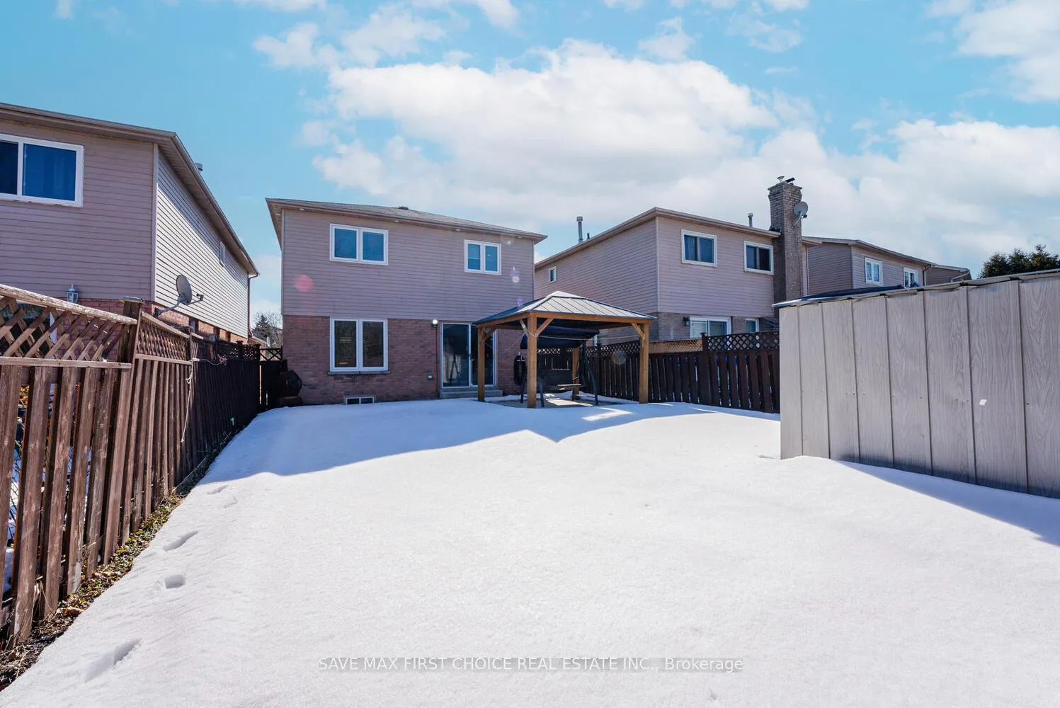 Photo 44 of 50 Niagara Place, Brampton, Westgate — HOMEH