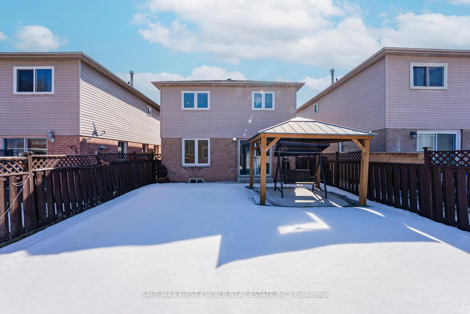 Photo 45 of 50 Niagara Place, Brampton, Westgate — HOMEH