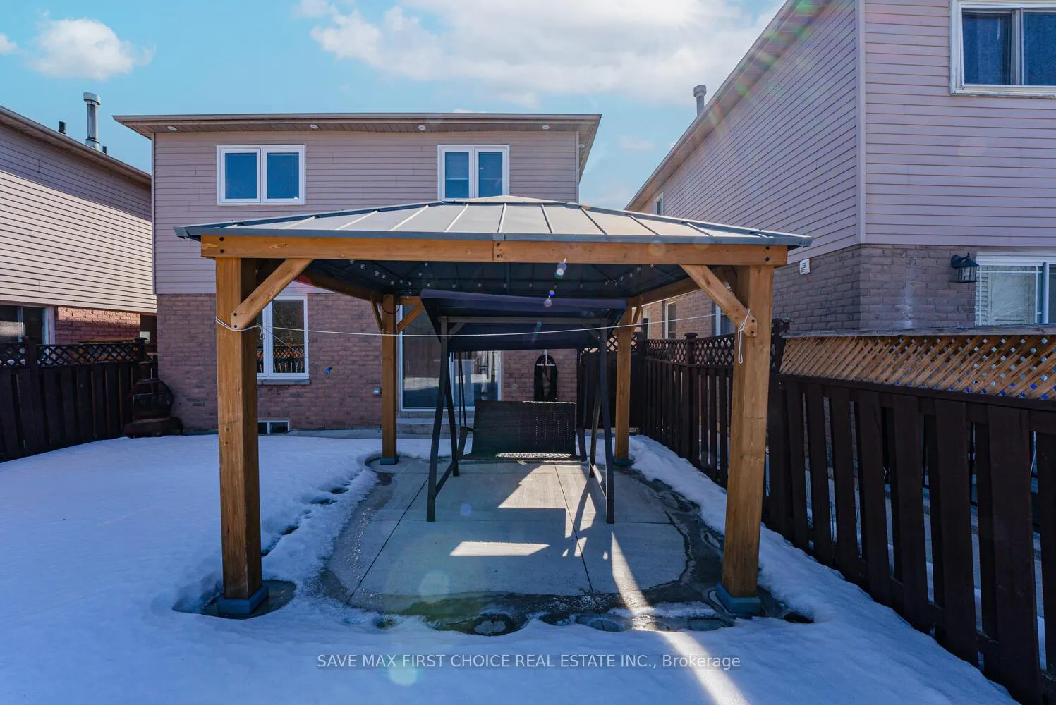 Photo 47 of 50 Niagara Place, Brampton, Westgate — HOMEH