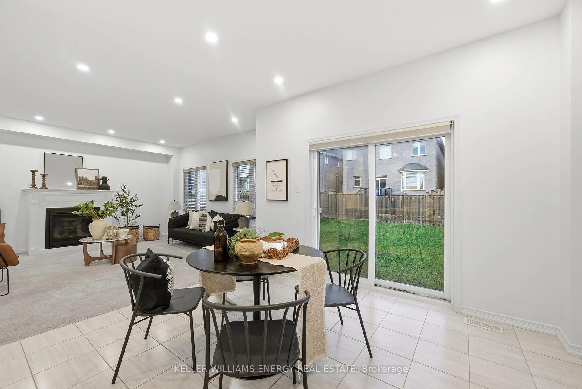 Photo 9 of 1781 William Lott Drive, Oshawa, Taunton — HOMEH