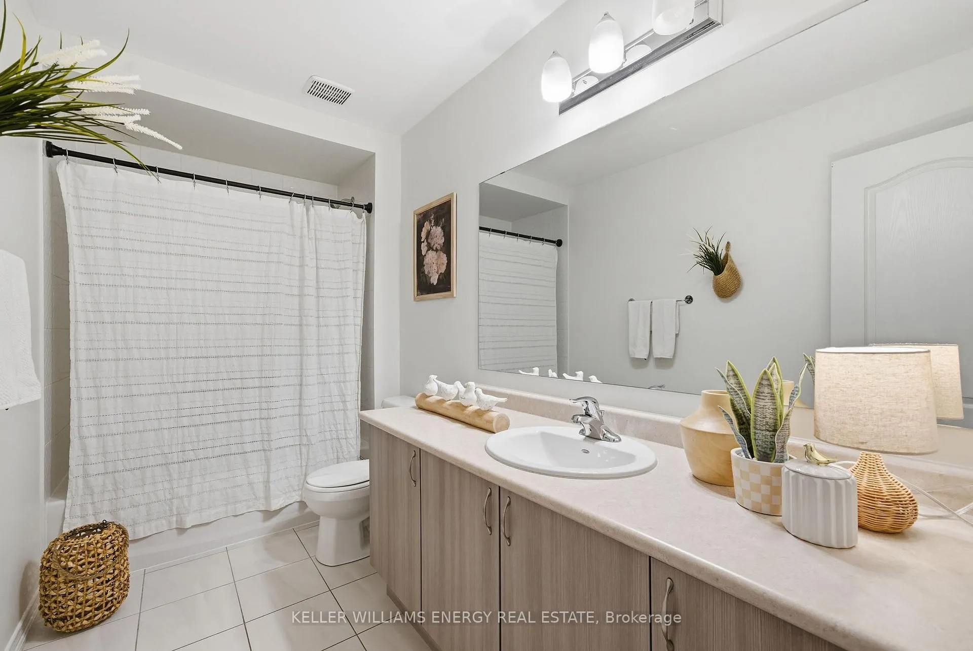 Photo 34 of 1781 William Lott Drive, Oshawa, Taunton — HOMEH