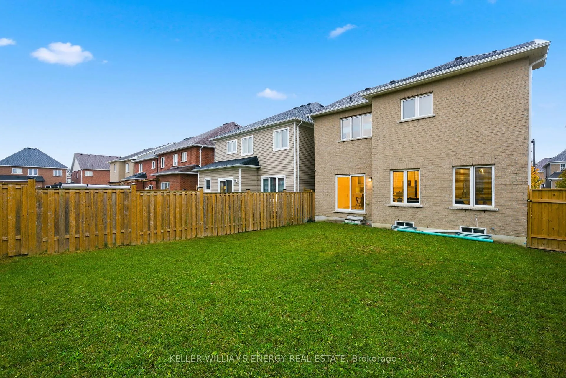 Photo 37 of 1781 William Lott Drive, Oshawa, Taunton — HOMEH