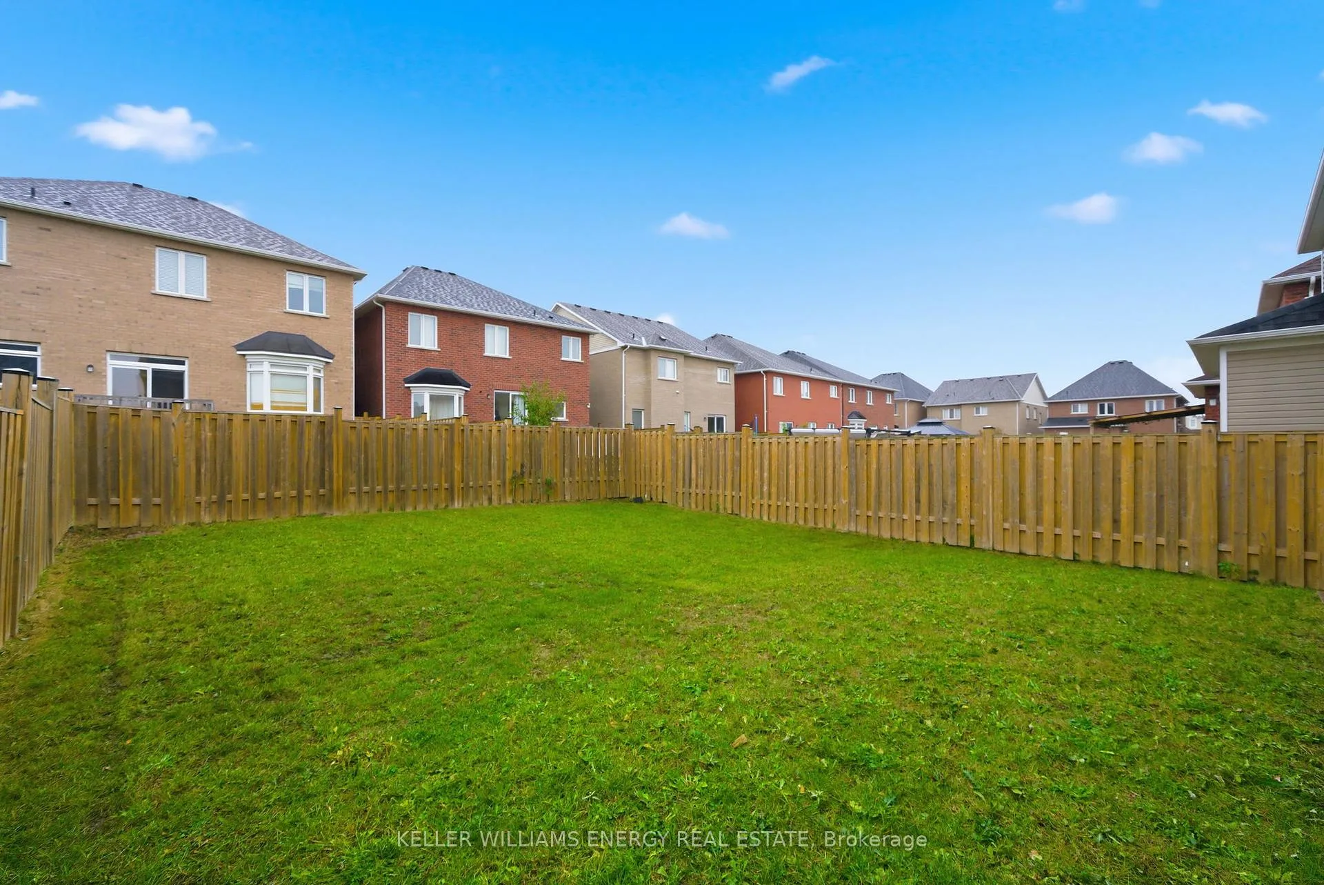 Photo 38 of 1781 William Lott Drive, Oshawa, Taunton — HOMEH