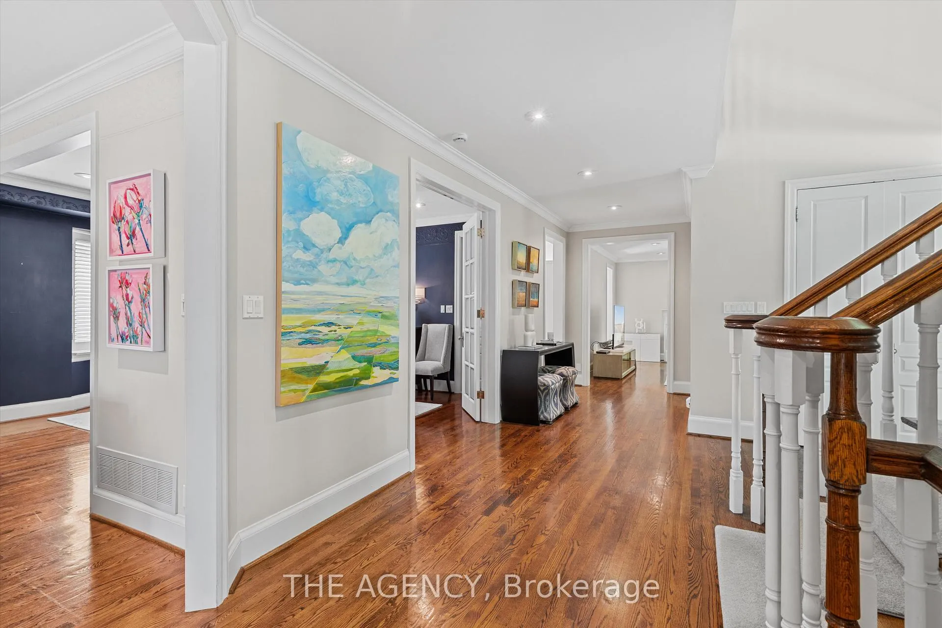 Photo 4 of 30 Grey Road, Toronto, Bedford Park-Nortown — HOMEH