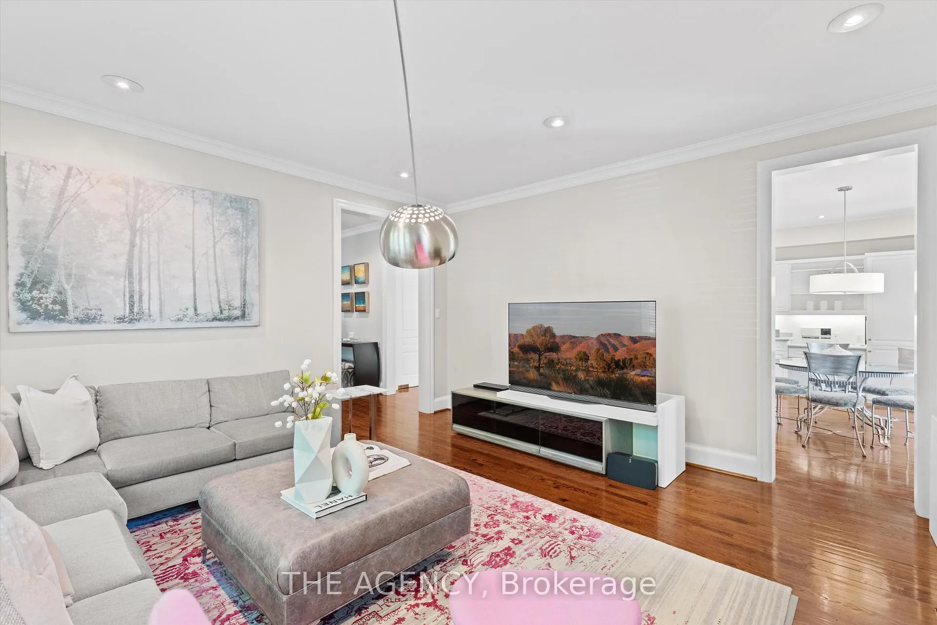 Photo 17 of 30 Grey Road, Toronto, Bedford Park-Nortown — HOMEH