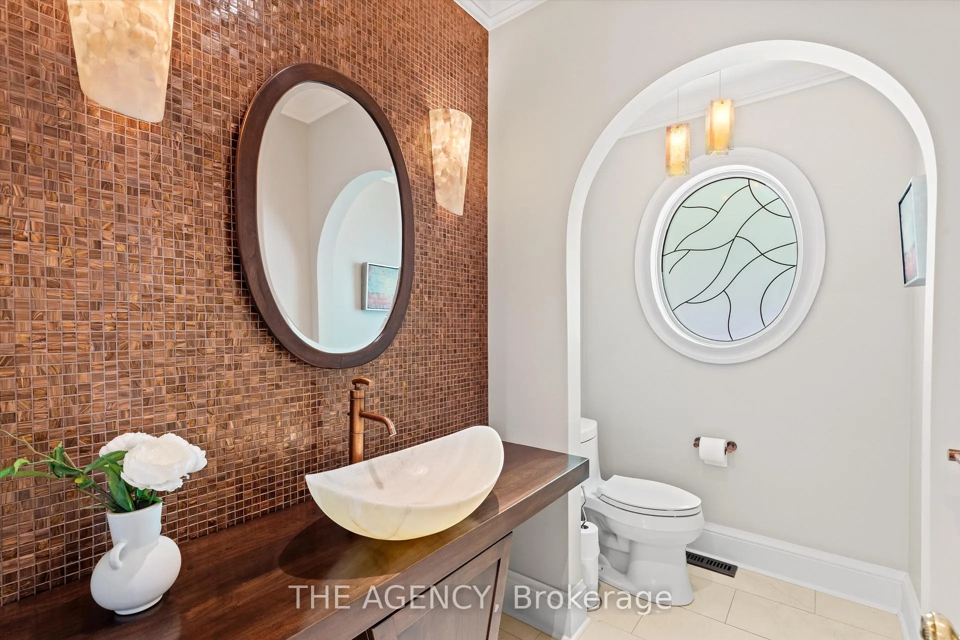 Photo 18 of 30 Grey Road, Toronto, Bedford Park-Nortown — HOMEH