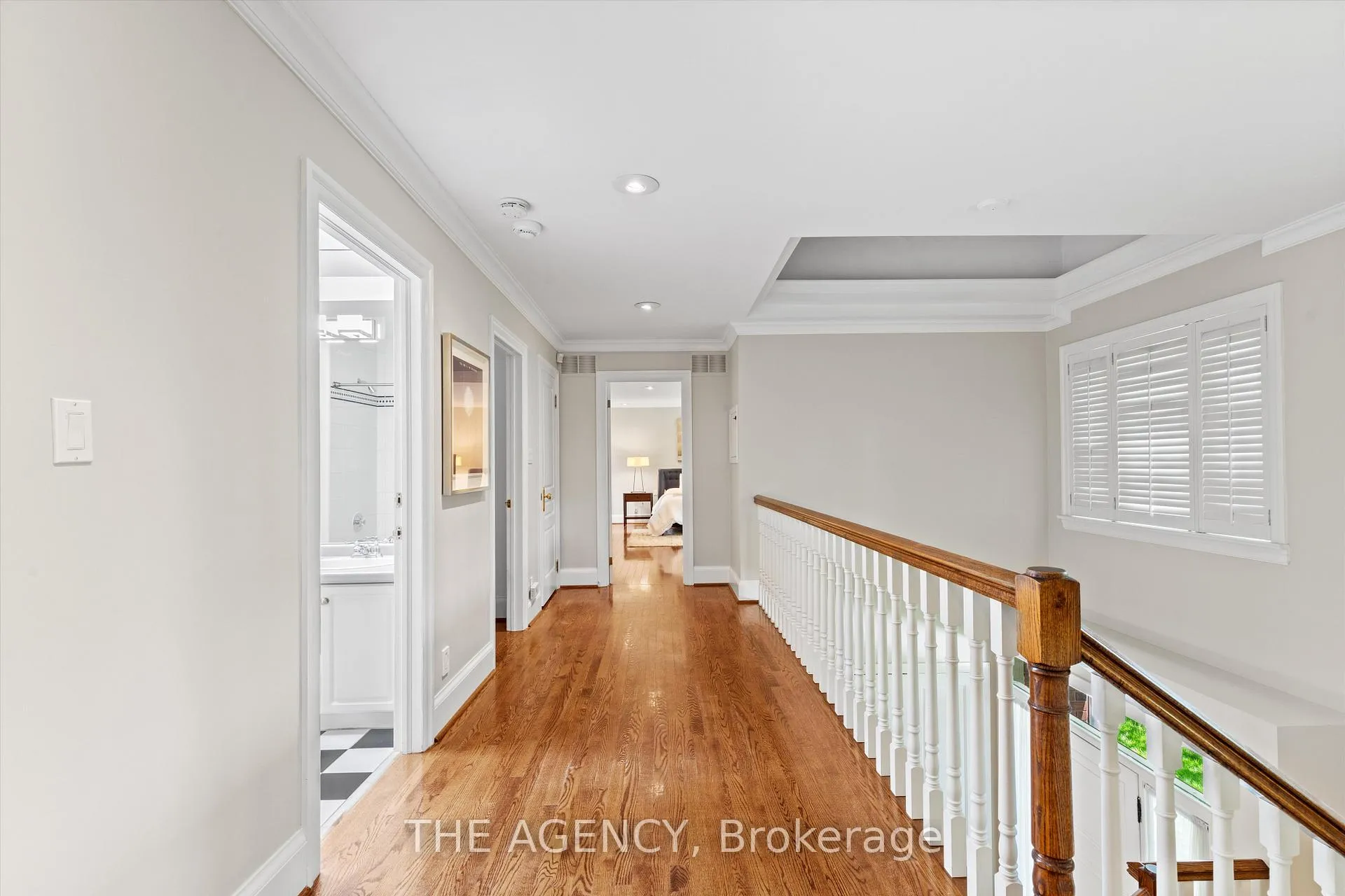 Photo 19 of 30 Grey Road, Toronto, Bedford Park-Nortown — HOMEH