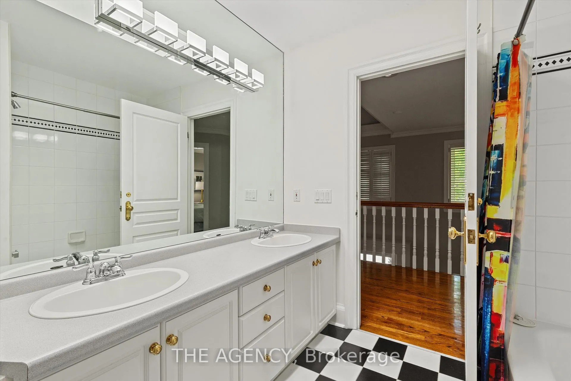 Photo 29 of 30 Grey Road, Toronto, Bedford Park-Nortown — HOMEH