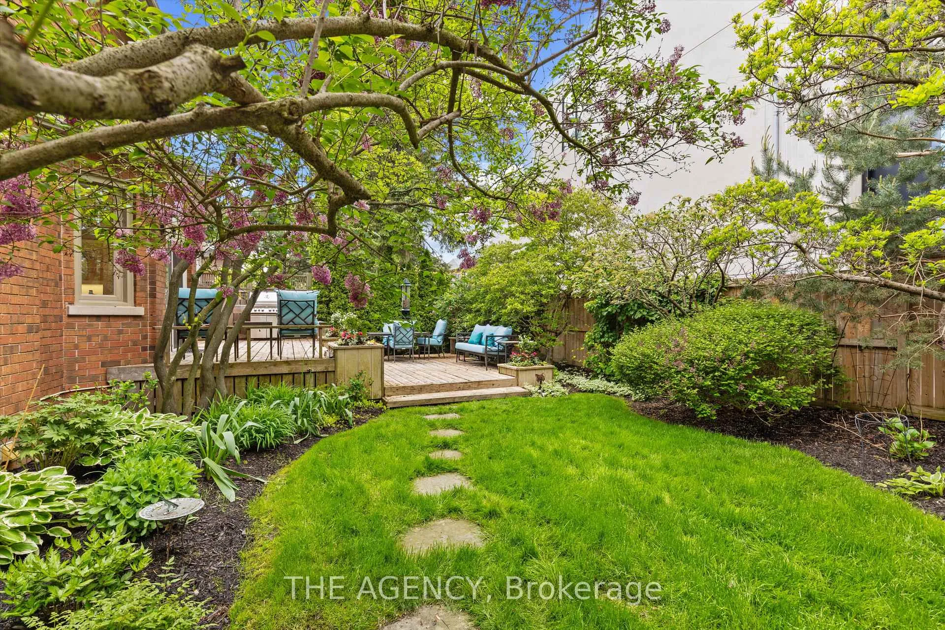 Photo 46 of 30 Grey Road, Toronto, Bedford Park-Nortown — HOMEH