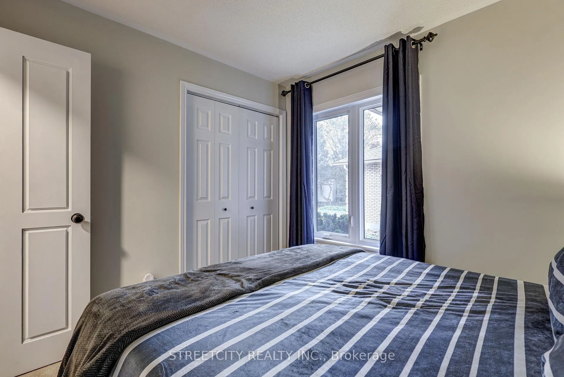 Photo 22 of 231 Centennial Avenue, St. Thomas — HOMEH