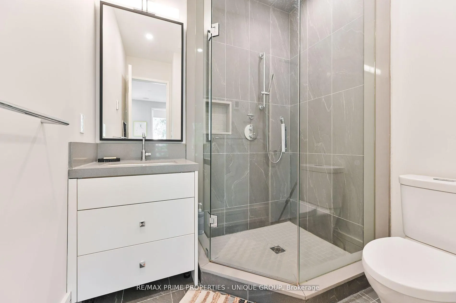 Photo 28 of 275 Glenforest Road, Toronto, Lawrence Park North — HOMEH