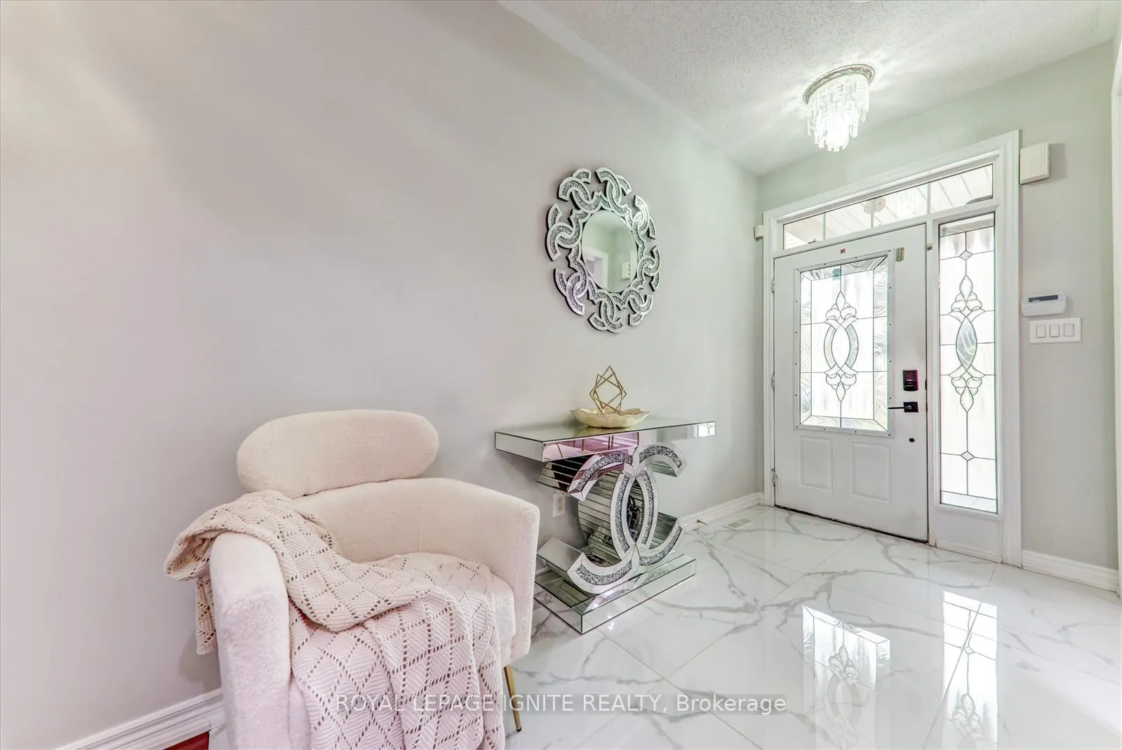 Photo 5 of 52 Bernbridge Road, Markham, Cedar Grove — HOMEH