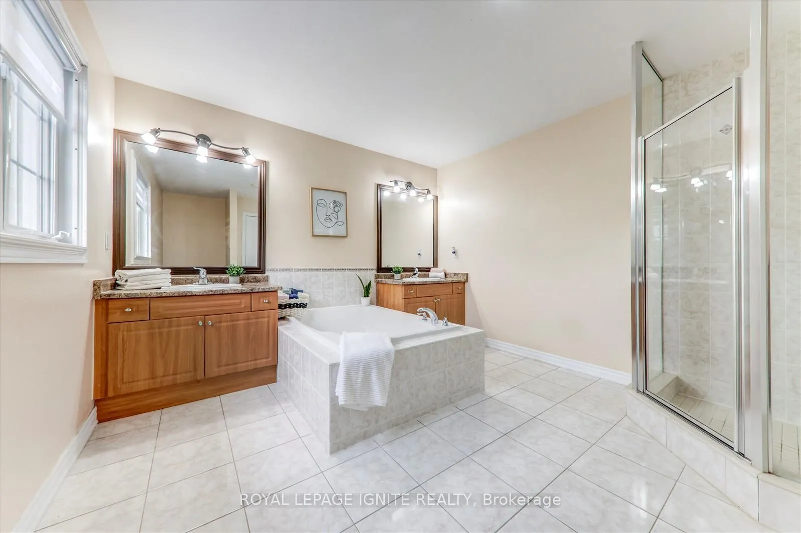Photo 24 of 52 Bernbridge Road, Markham, Cedar Grove — HOMEH