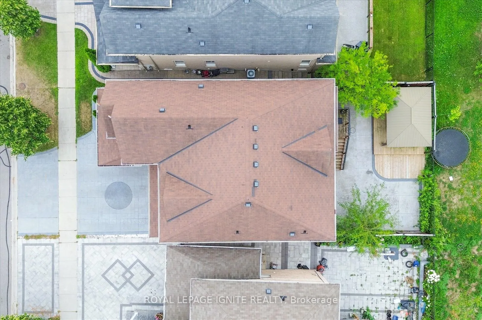 Photo 41 of 52 Bernbridge Road, Markham, Cedar Grove — HOMEH