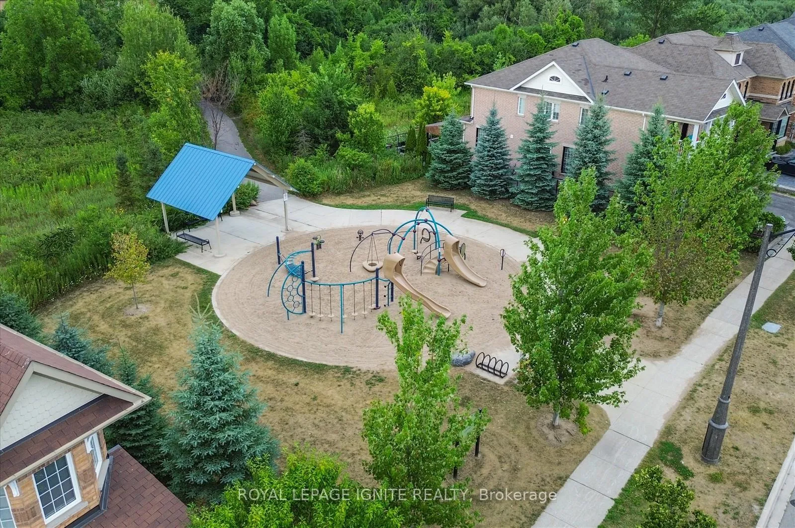 Photo 42 of 52 Bernbridge Road, Markham, Cedar Grove — HOMEH