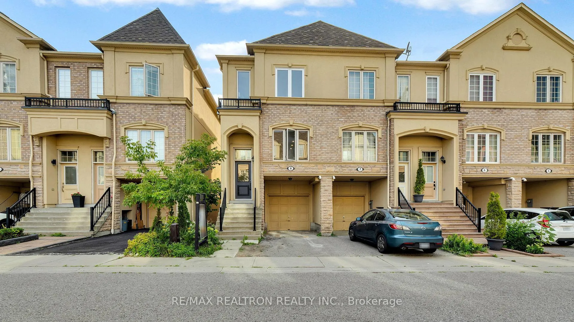 Photo 1 of Unit 8, 1250 St Martins Drive, Pickering, Bay Ridges — HOMEH