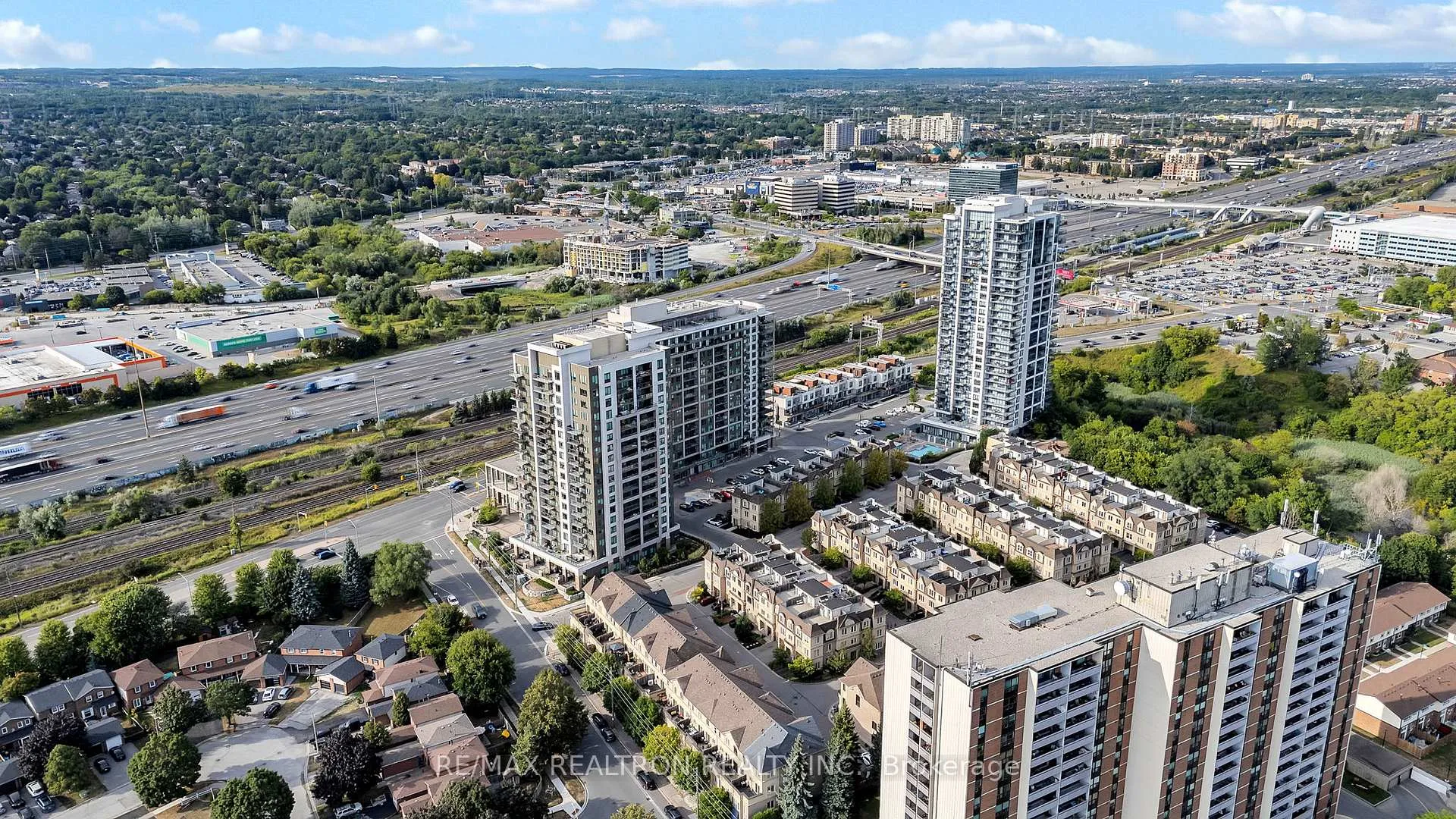 Photo 6 of Unit 8, 1250 St Martins Drive, Pickering, Bay Ridges — HOMEH