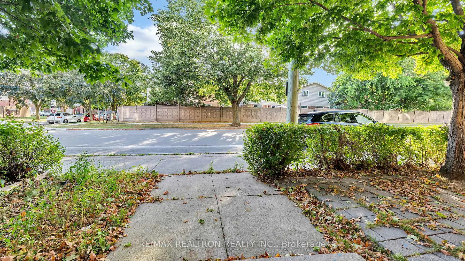 Photo 10 of Unit 8, 1250 St Martins Drive, Pickering, Bay Ridges — HOMEH