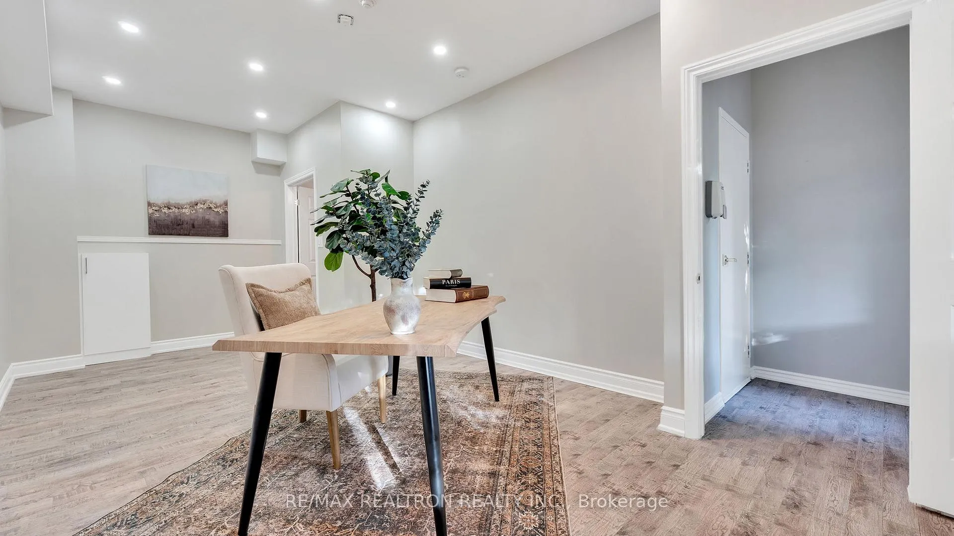 Photo 11 of Unit 8, 1250 St Martins Drive, Pickering, Bay Ridges — HOMEH