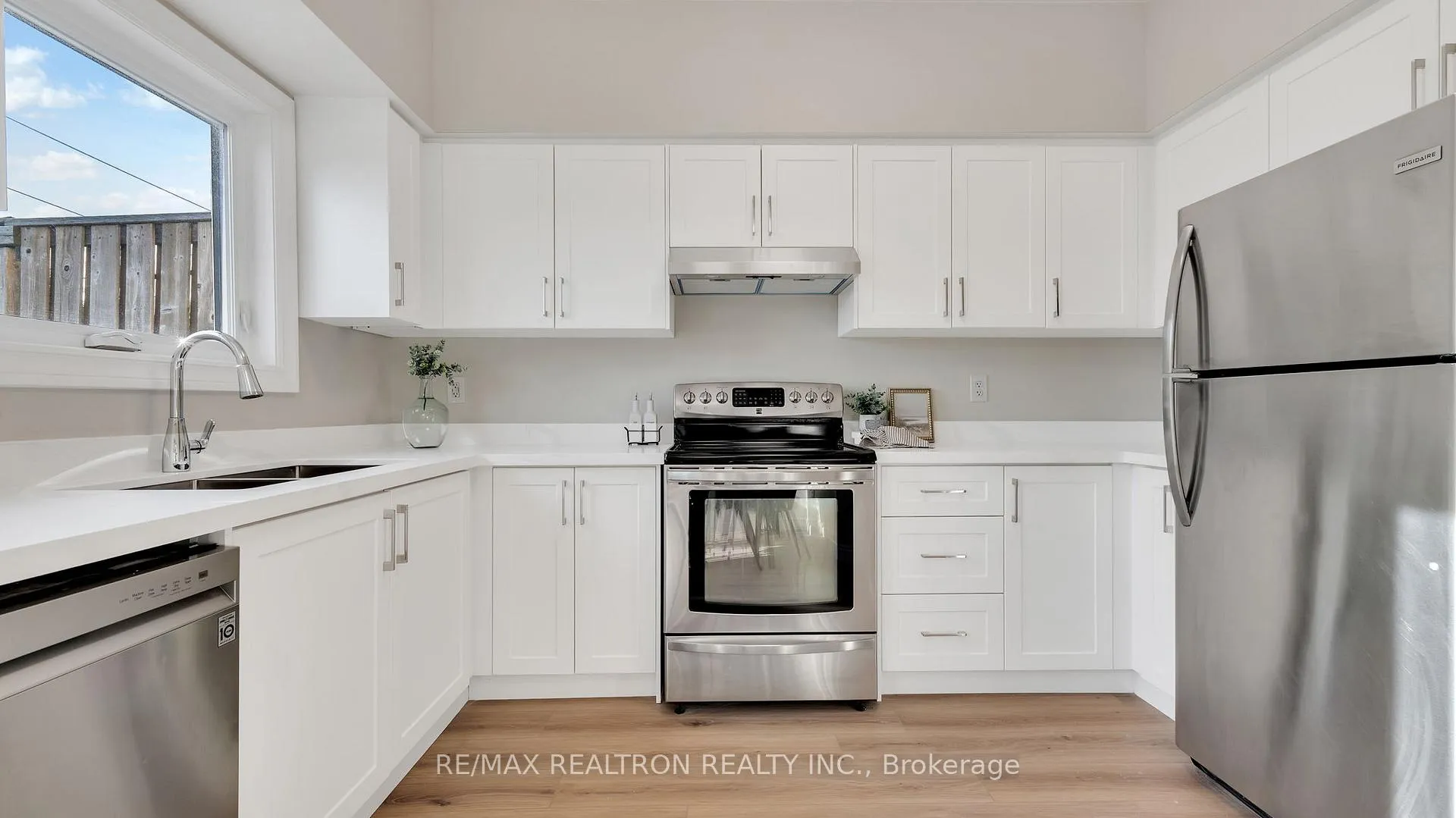 Photo 20 of Unit 8, 1250 St Martins Drive, Pickering, Bay Ridges — HOMEH