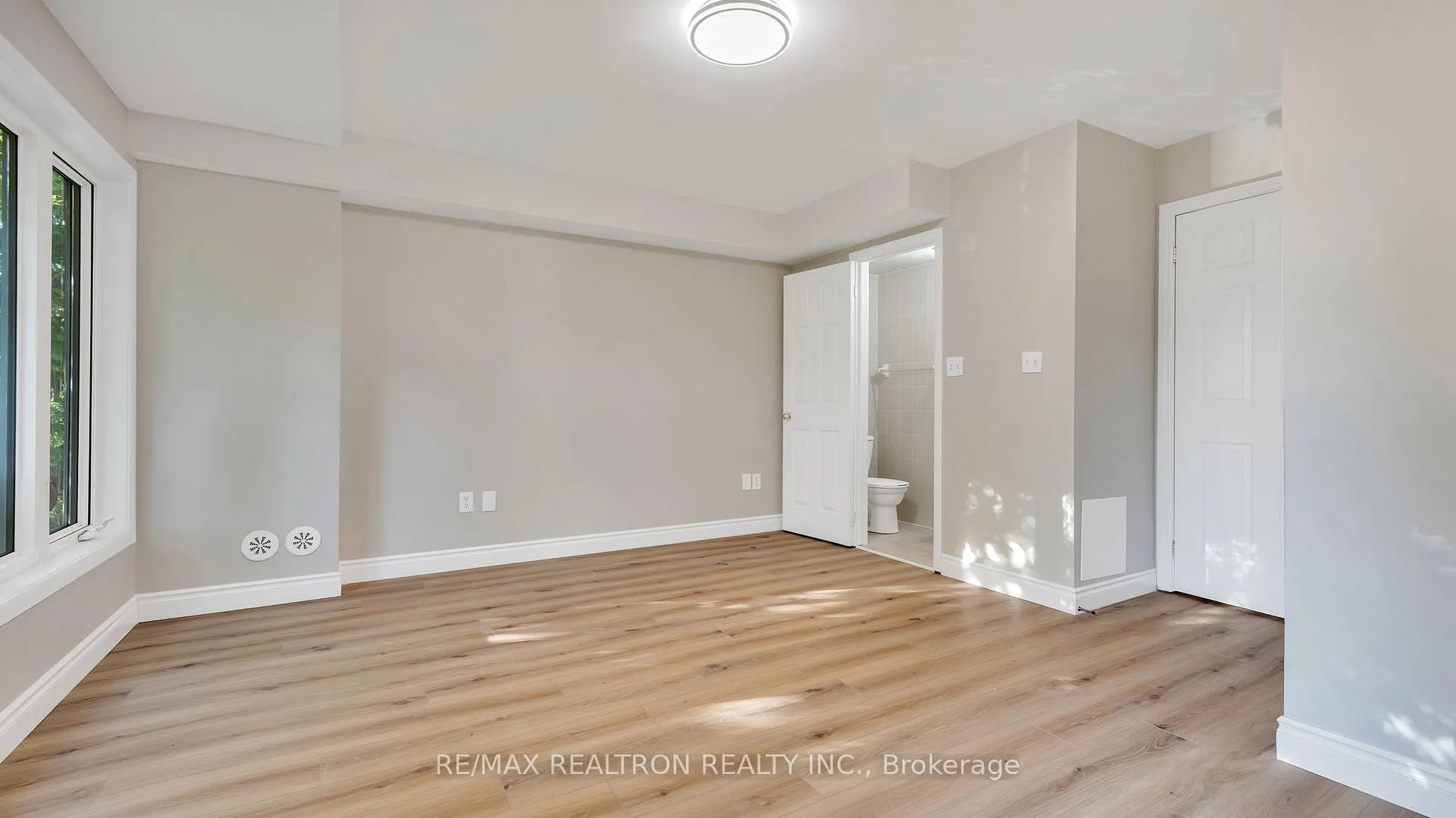 Photo 37 of Unit 8, 1250 St Martins Drive, Pickering, Bay Ridges — HOMEH