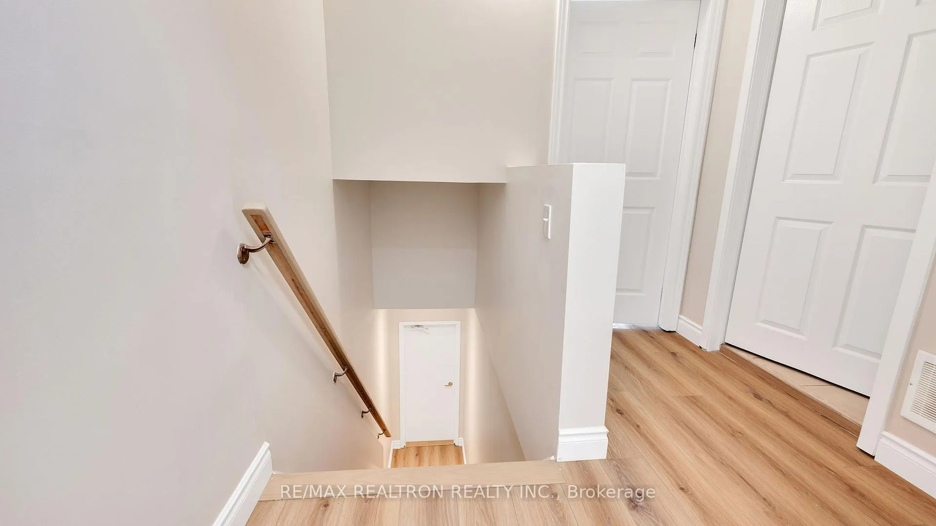 Photo 38 of Unit 8, 1250 St Martins Drive, Pickering, Bay Ridges — HOMEH